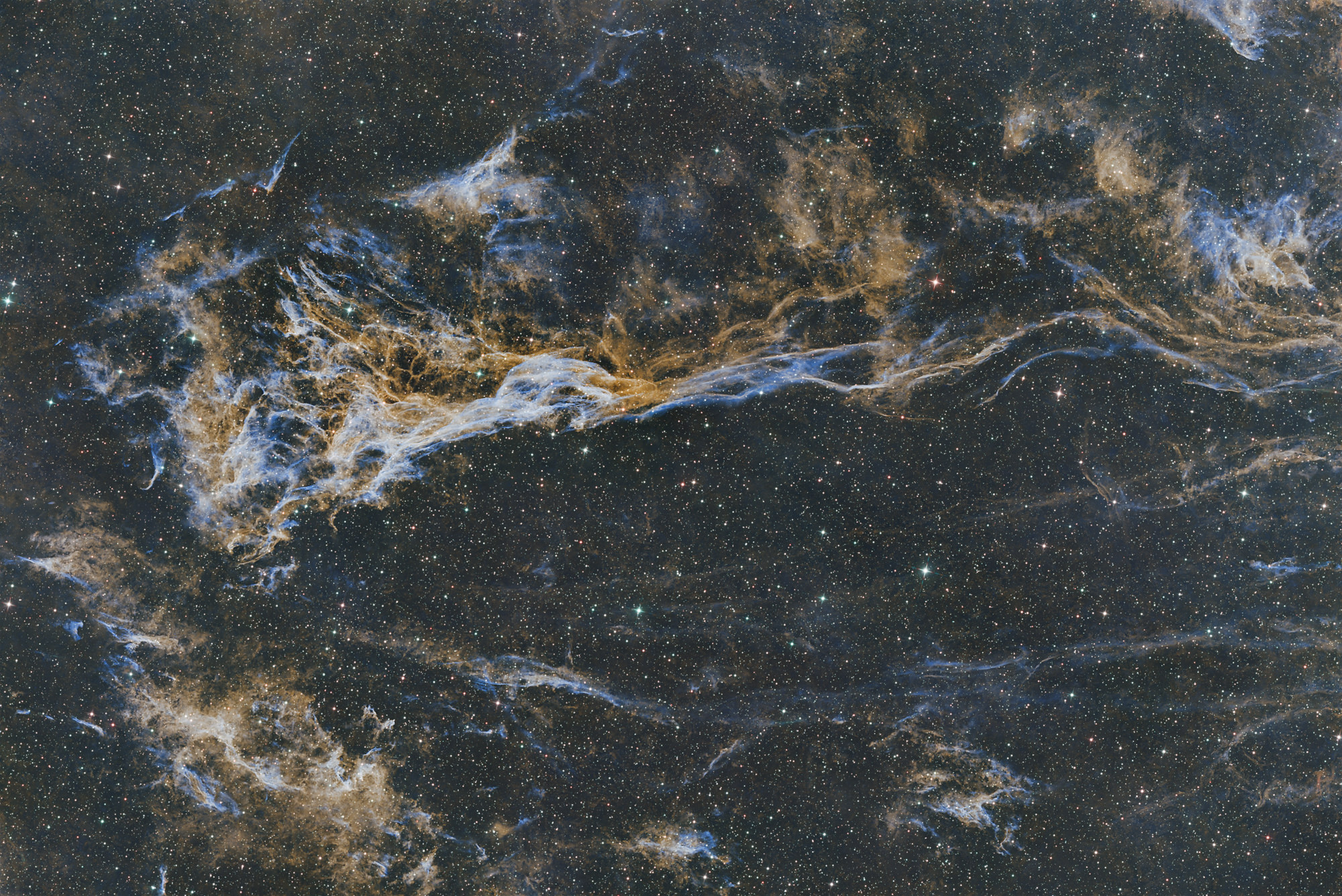 NGC6979 Pickerings's Triangle, middle part of the Cygnus Loop